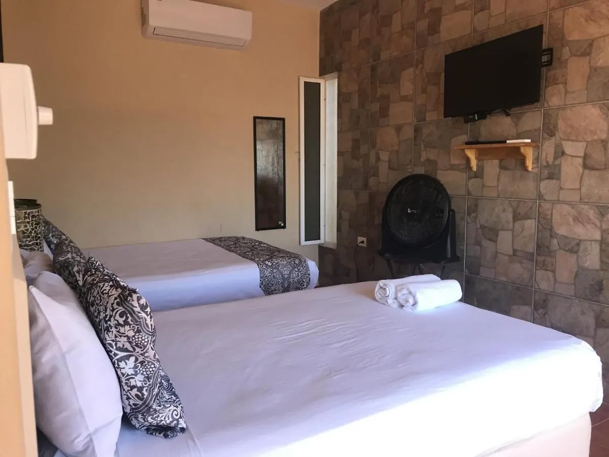 Isla Chich Aparthotel location
